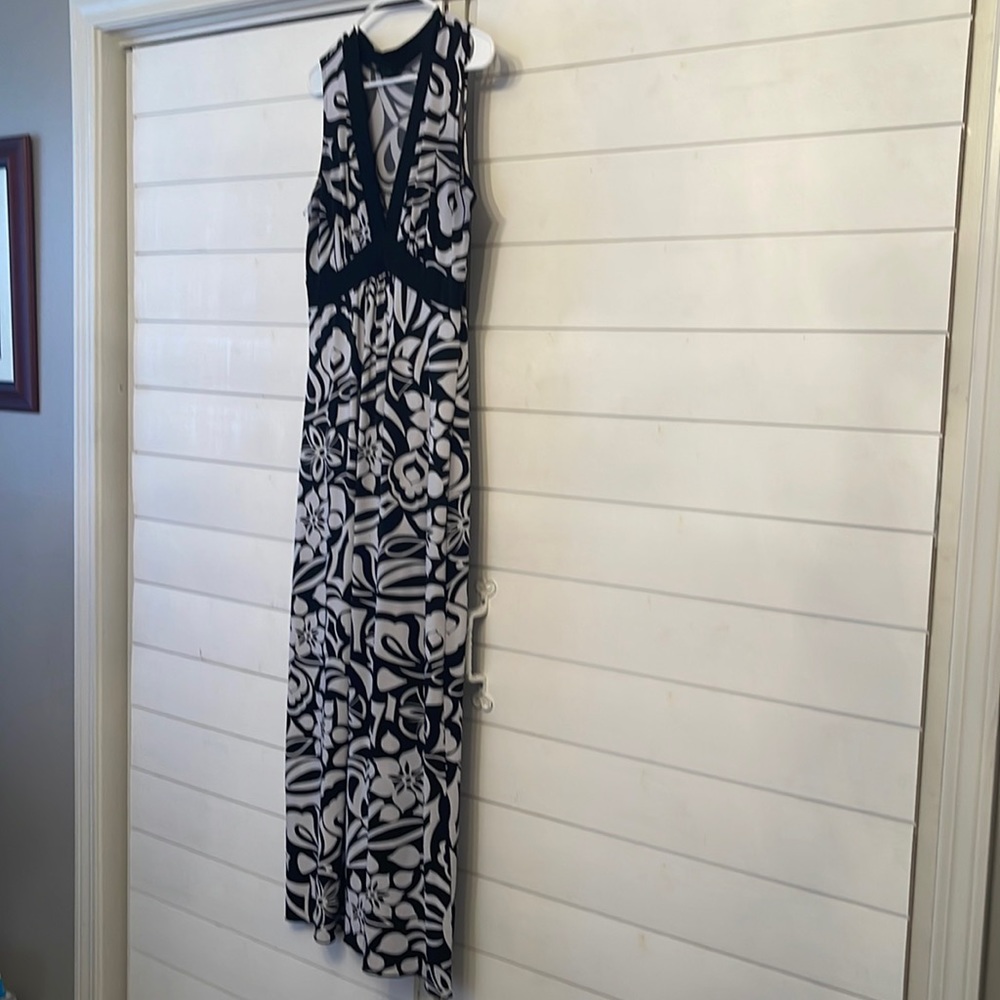 Black and white dress